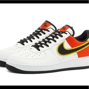 Brand New , never worn, stock x verified, good condition